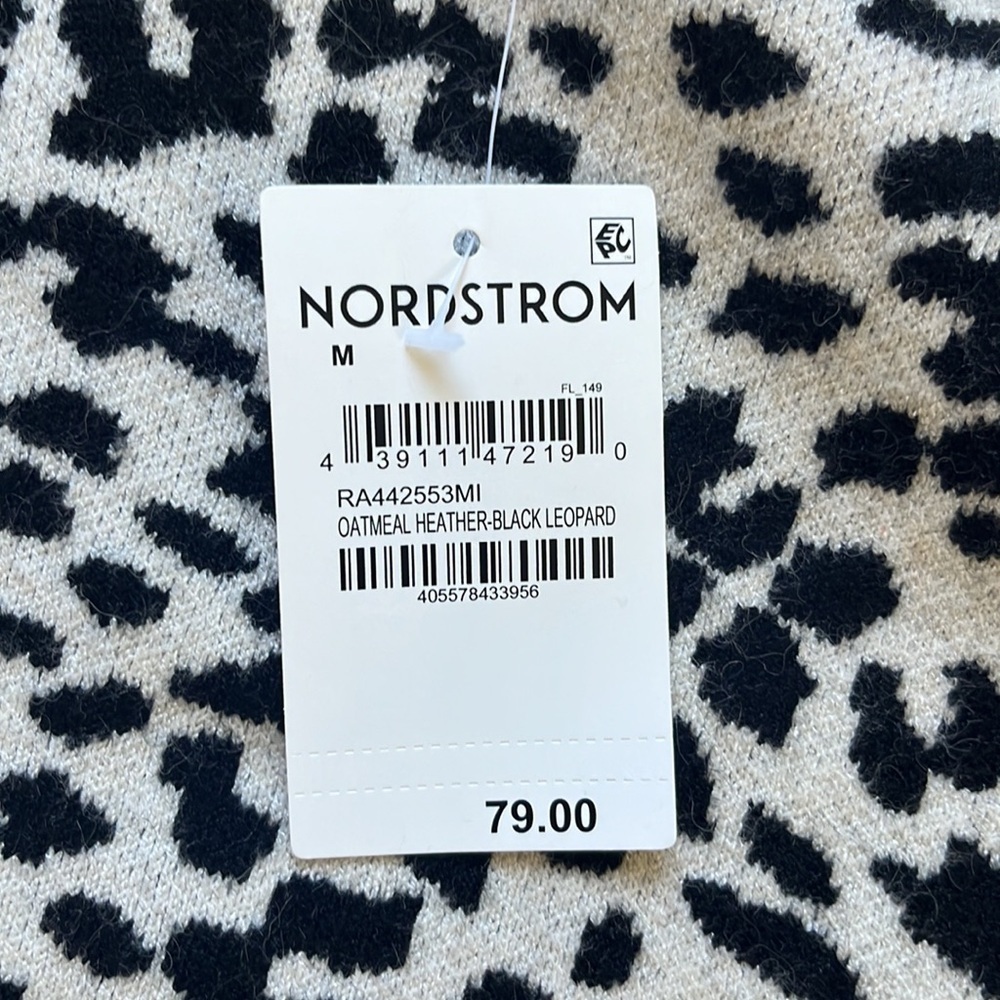 RACHEL PARCELL Crewneck Leopard Print Knit NWT Size Medium - Picture 10 of 13